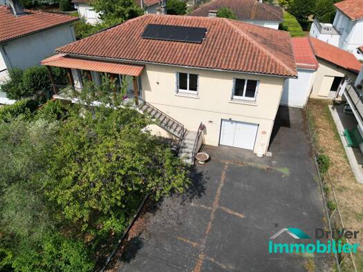 Villa à vendre 189 990 € 6 pièces 4 chambres 145 m² 600 m² de terrain Auch 32000
