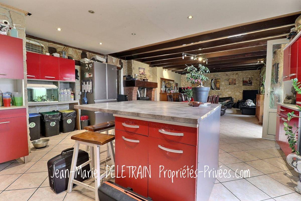Maison à vendre, 258m², SAINT ANTOINE DE BREUILH