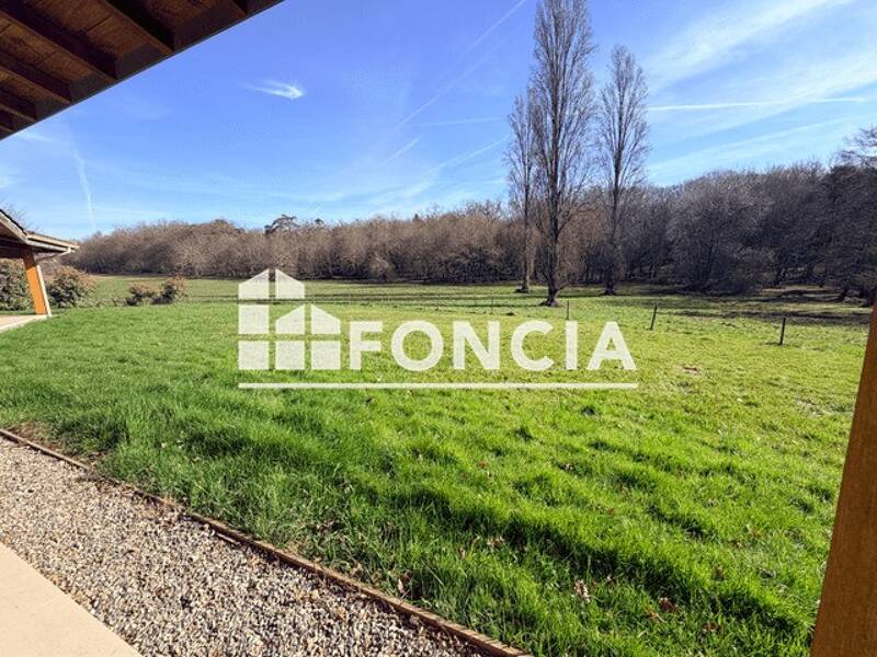 Maison à louer, 217m², SALLEBOEUF