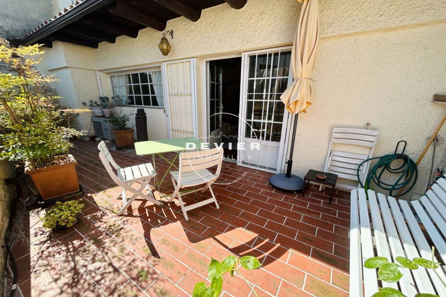 Maison à vendre, 130m², SAINT GENIES DES MOURGUES