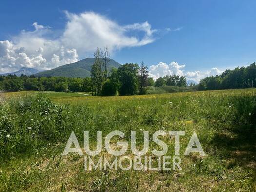 Terrain constructible viabilisé à vendre 722 800 € 645 m² de terrain Annecy 74940