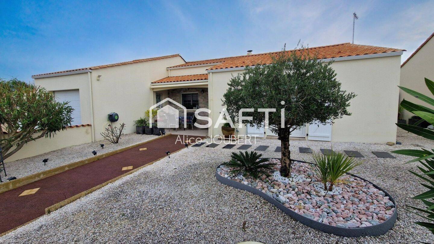 Maison à vendre, 122m², TALMONT SAINT HILAIRE