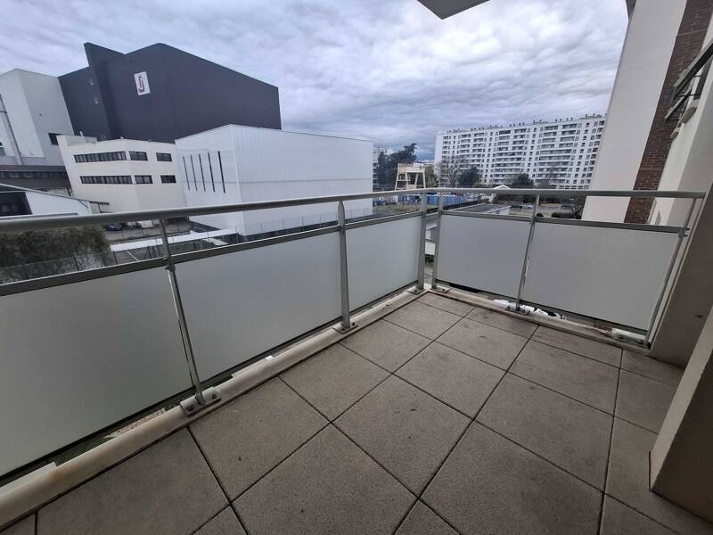 Maison à louer, 73m², LYON 8E