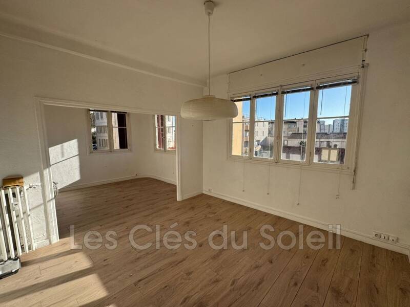 Maison à louer, 45m², TOULON