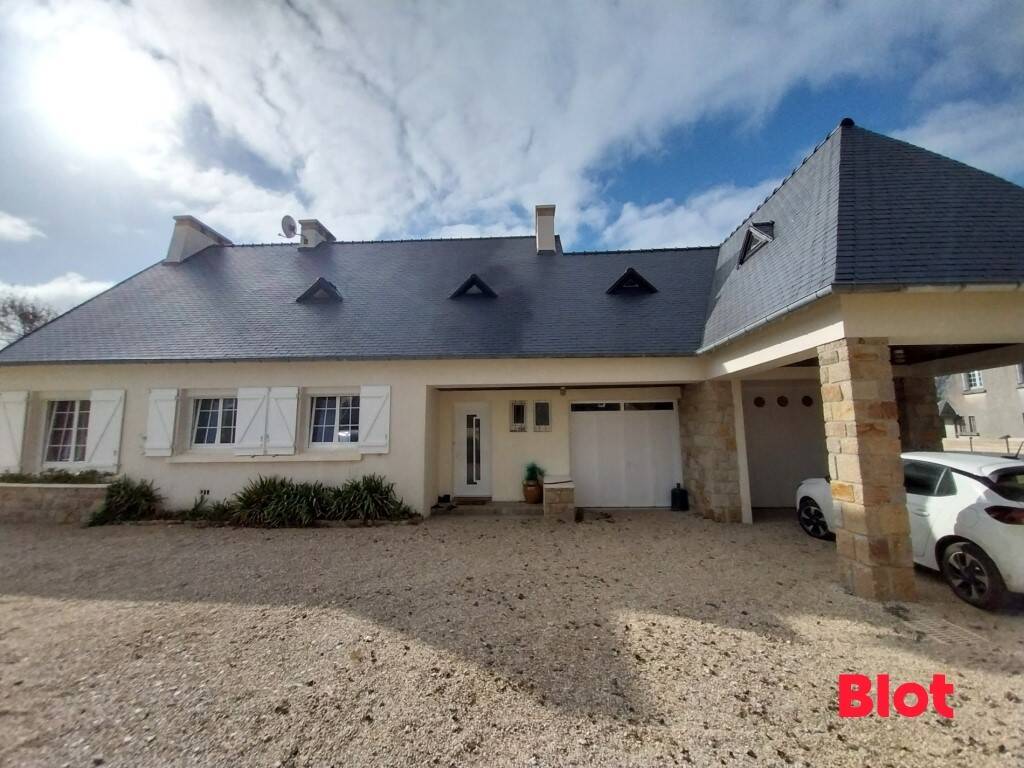 Maison à vendre, 139m², LANDUNVEZ