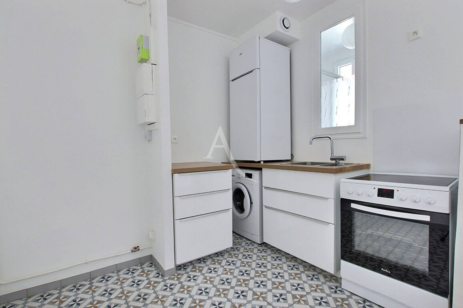 Maison à louer, 30m², AUBERVILLIERS