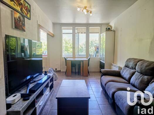 Appartement à vendre 125 000 € 3 pièces 2 chambres 58 m² Étage 2/4 Val des Roses Albertville 73200