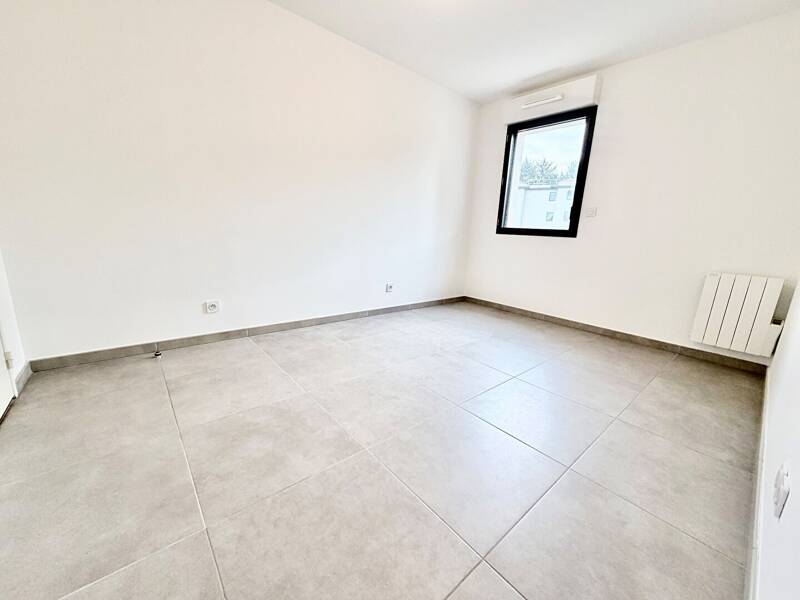 Maison à louer, 39m², VENTABREN