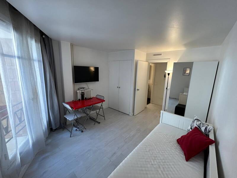 Maison à louer, 20m², PARIS 16E