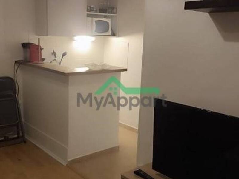 Maison à louer, 16m², PARIS 10E