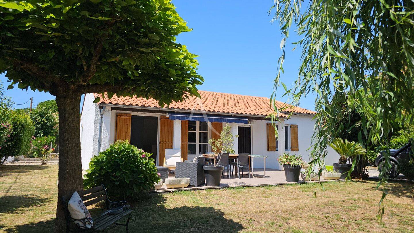 Maison à vendre, 114m², PORT DES BARQUES