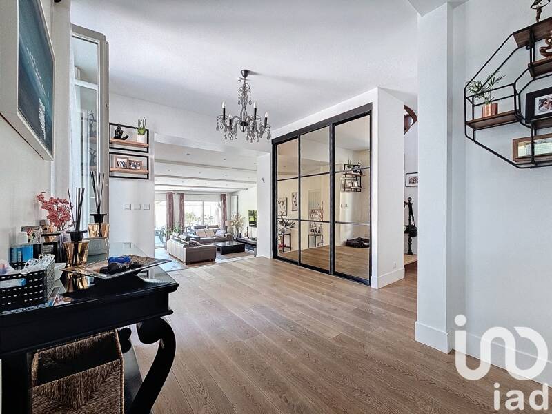 Maison à vendre, 170m², SAINT MAUR DES FOSSES
