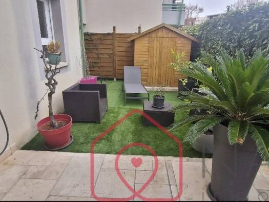 Appartement à vendre 168 000 € 3 pièces 2 chambres 54 m² RDC Montfavet Centre Avignon 84140