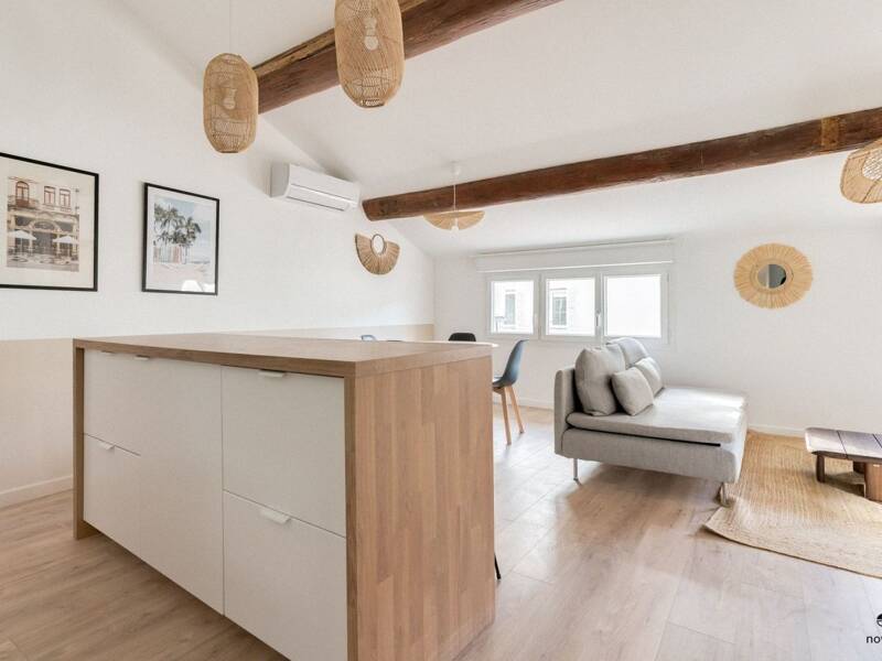 Maison à louer, 50m², MARSEILLE 6E