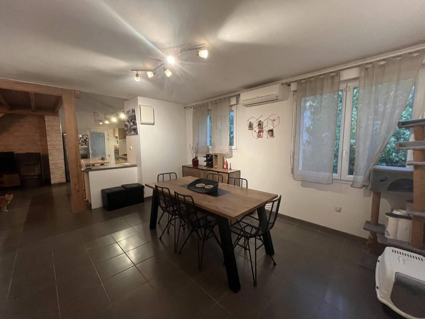 Maison à vendre, 140m², VEZENOBRES