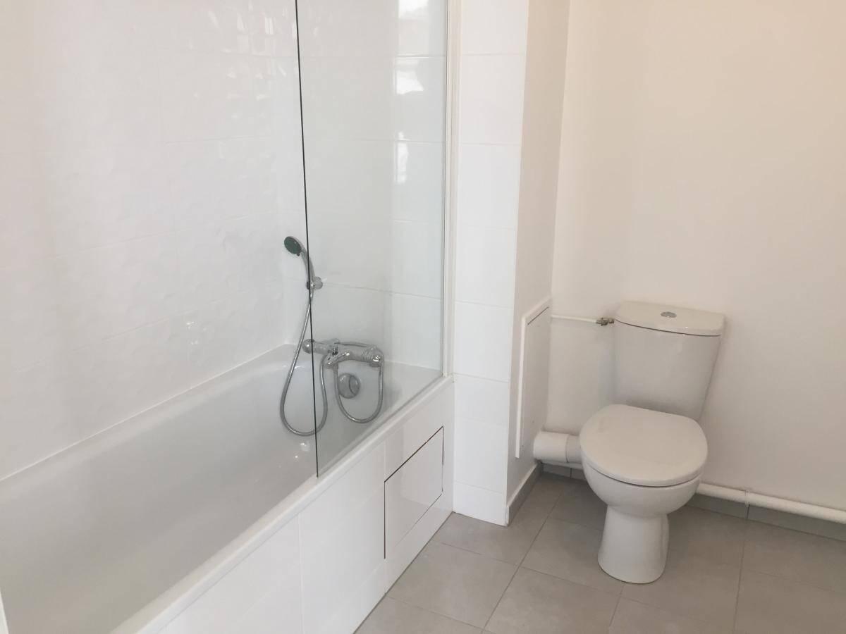 Maison à louer, 64m², COURCOURONNES
