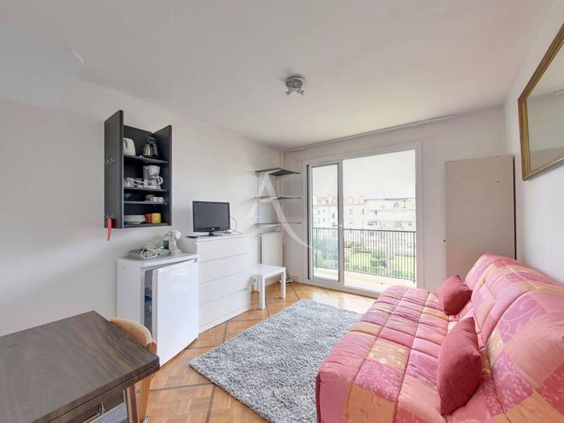 Maison à louer, 16m², SAINT MAUR DES FOSSES