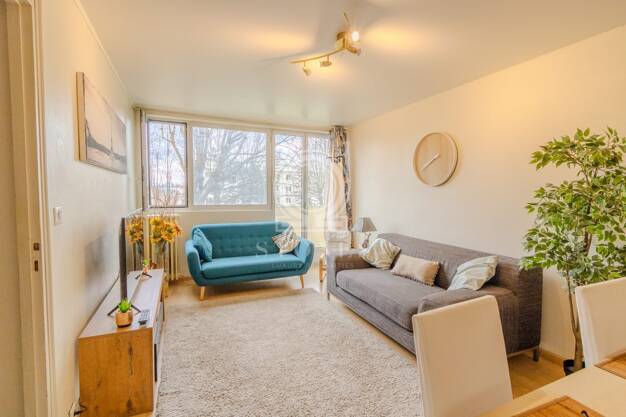 Appartement à louer 1 380 € 3 pièces 2 chambres 52 m² Étage 3/5 Le Pecq 78230
