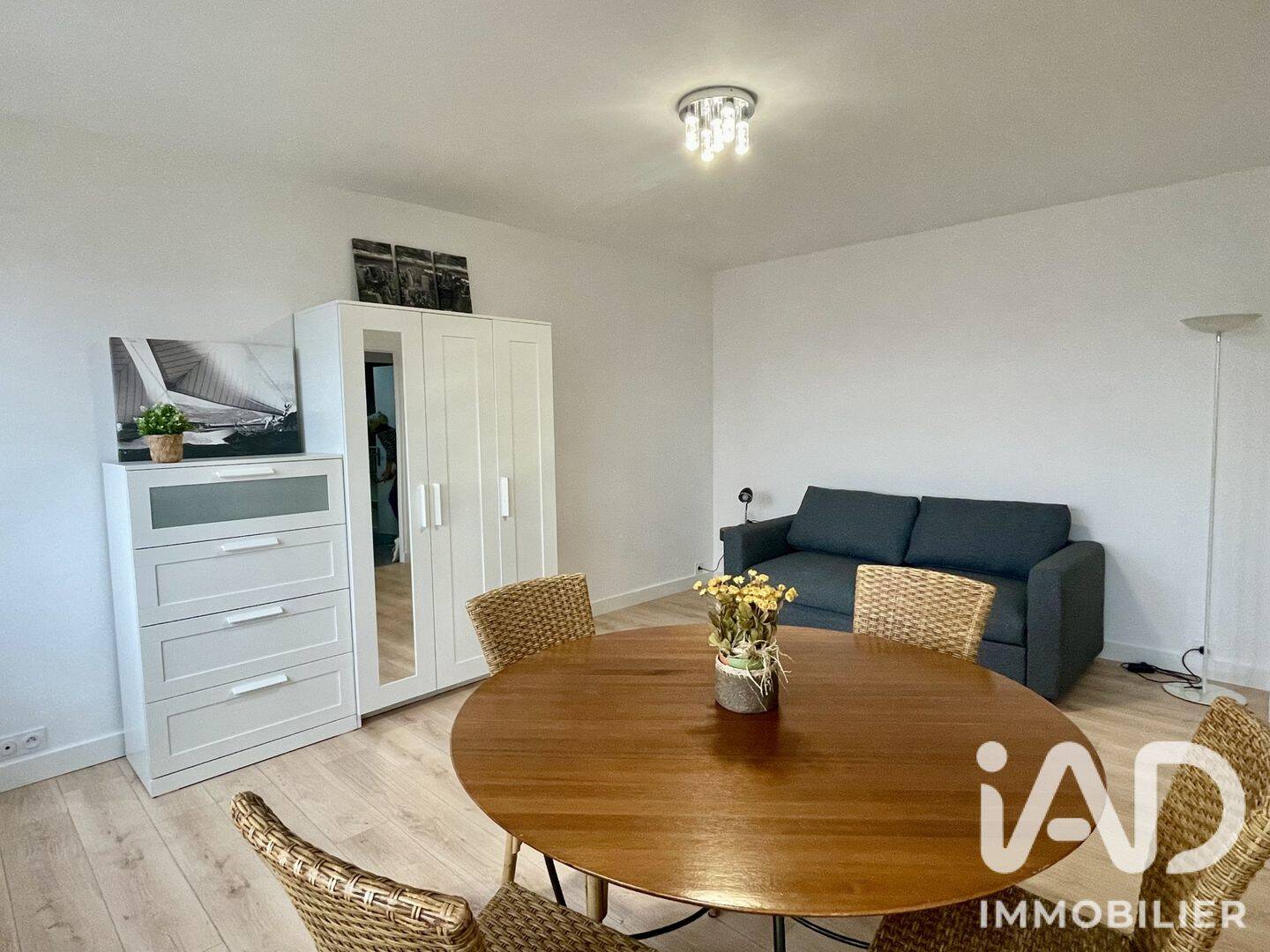 Location Appartement 1 pièce — 1