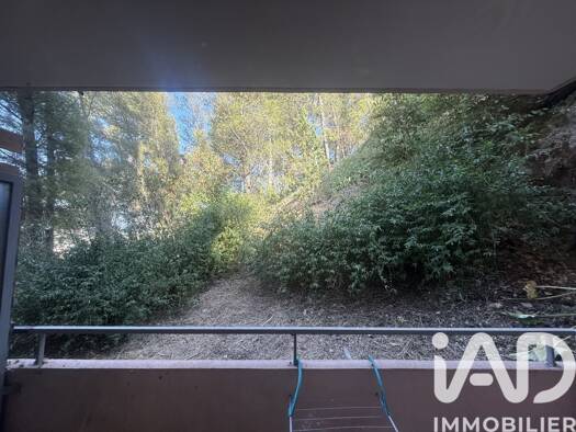 Appartement à vendre 85 000 € 1 pièce 30 m² Étage 2/14 Les Routes Toulon 83200
