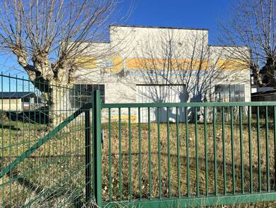 Local commercial à vendre 399 000 € 450 m² de surface de vente Idron 64320