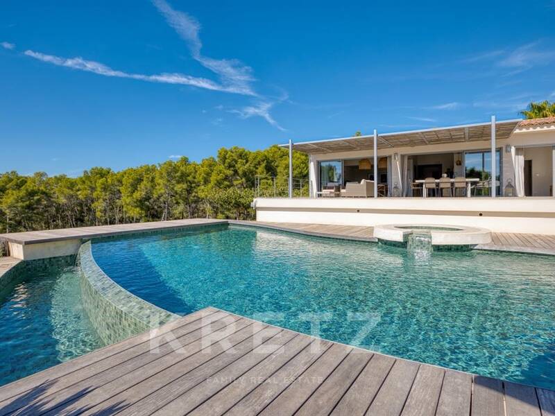 Maison à vendre, 215m², SAINT CYR SUR MER