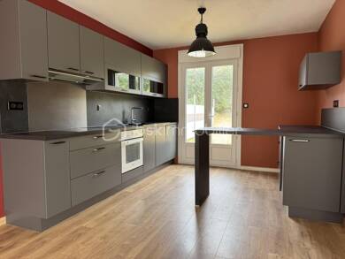 Maison de ville à vendre 210 000 € 5 pièces 4 chambres 125 m² Lanvéoc 29160