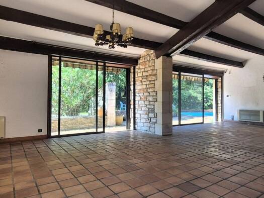 Maison à vendre 329 000 € 6 pièces 3 chambres 150 m² 1 905 m² de terrain Saint-Christol-de-Rodières 30760