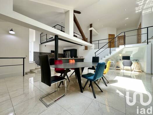 Appartement à vendre 210 000 € 6 pièces 3 chambres 213,4 m² Étage 1/1 Héming 57830