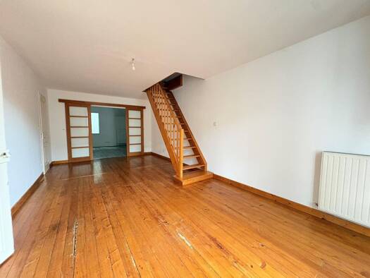 Maison à louer 730 € 4 pièces 3 chambres 107 m² Centre Ville Mâcon 71000