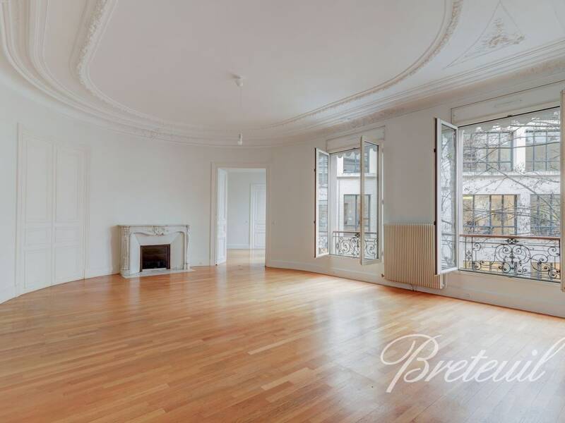 Maison à louer, 252m², PARIS 8E