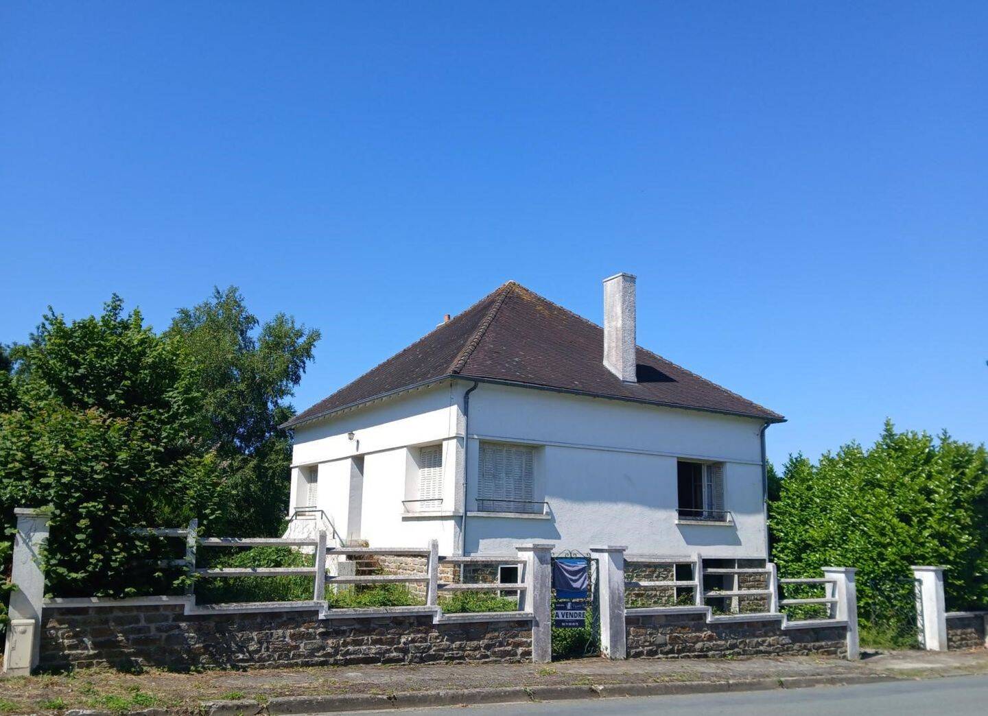 Maison à vendre, 79m², SAINT PRIEST LES FOUGERES
