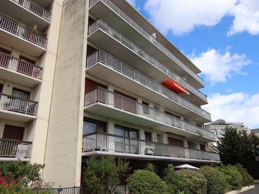 Appartement à vendre 260 000 € 2 pièces 1 chambre 39 m² Rueil-Malmaison 92500