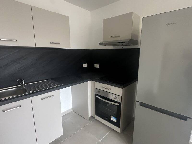 Maison à louer, 38m², HYERES