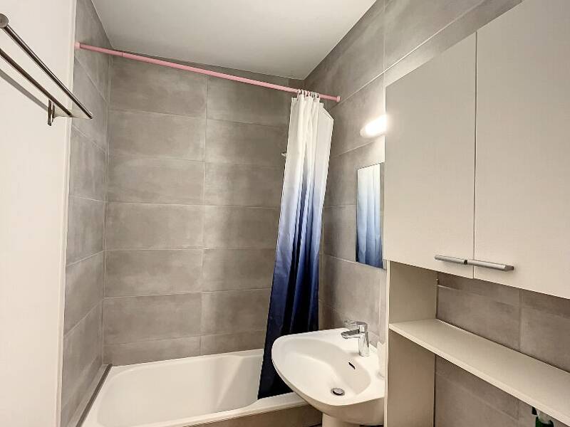 Maison à louer, 19m², NIMES