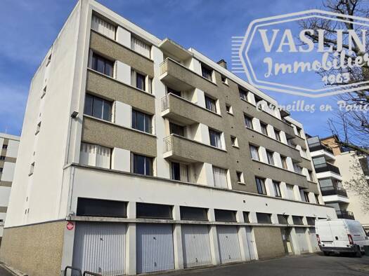 Appartement à vendre 130 000 € 2 pièces 1 chambre 50 m² Étage 1/3 Argenteuil 95100