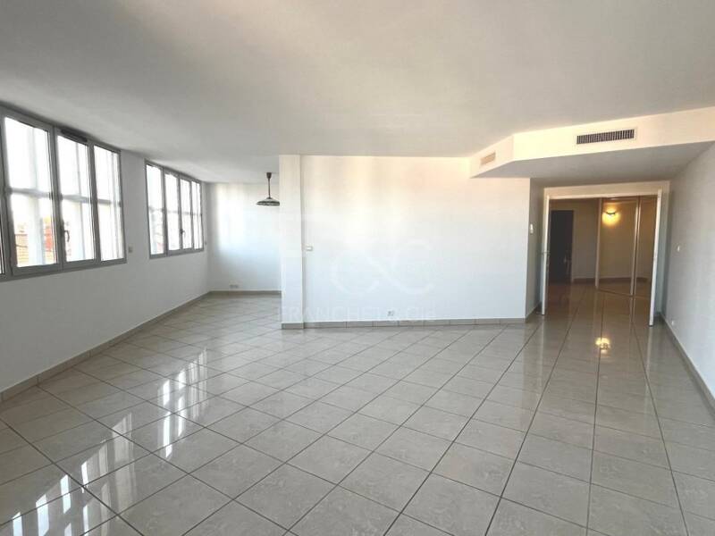 Maison à louer, 113m², LYON 2E