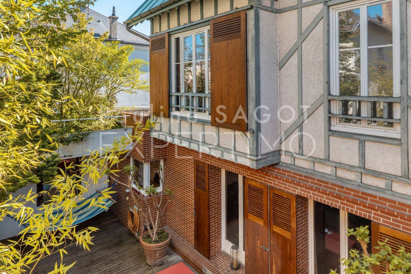 Maison à vendre, 262m², COURBEVOIE
