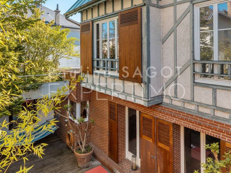 Maison à vendre, 262m², COURBEVOIE