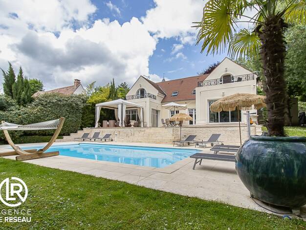 Villa à vendre 1 135 000 € 7 pièces 5 chambres 230 m² 1 100 m² de terrain Centre Montmorency Centre Montmorency 95160