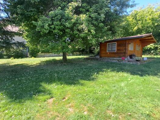 Terrain constructible à vendre 108 000 € 886 m² de terrain Parves et Nattages 01300