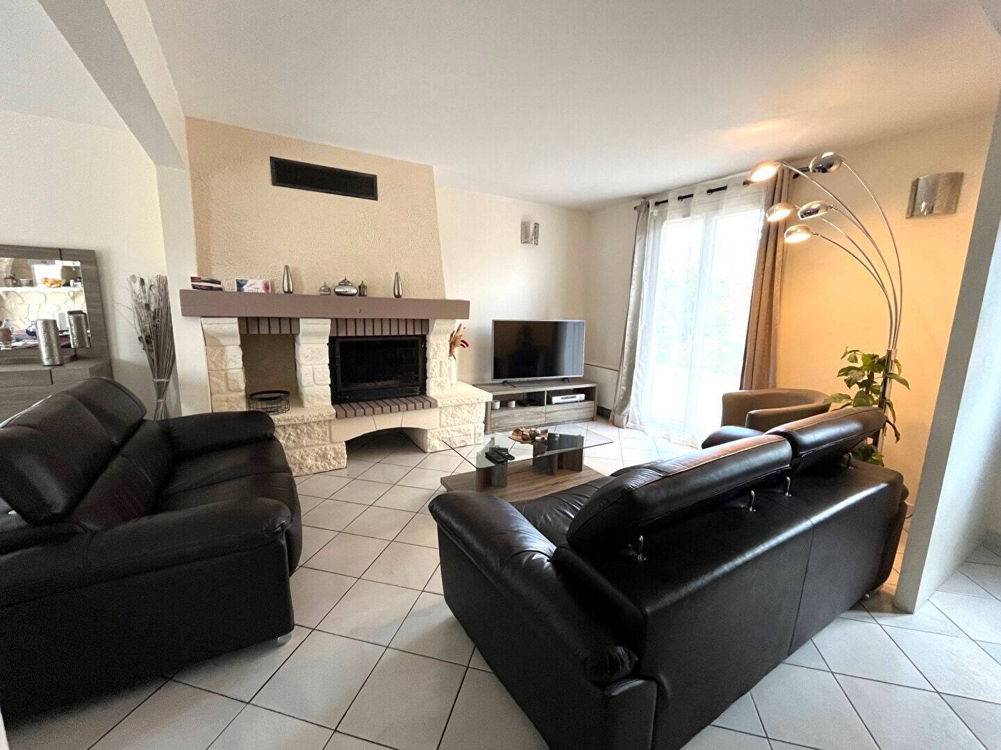 Maison à vendre, 134m², LE MESNIL EN THELLE
