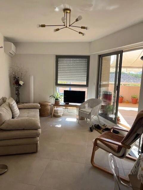 Maison à louer, 36m², ANTIBES