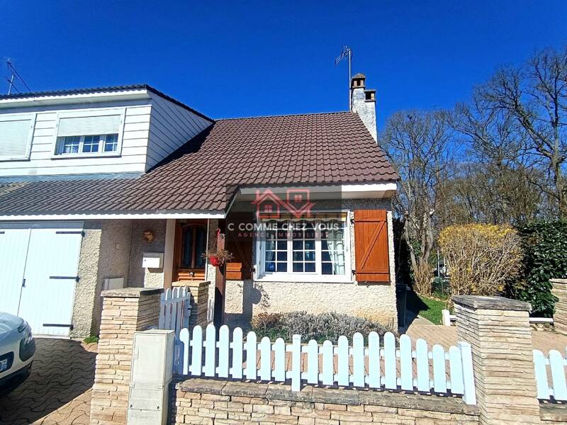 Maison à vendre, 96m², ROISSY EN BRIE