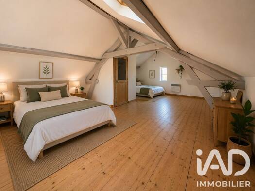 Maison à vendre 110 000 € 5 pièces 3 chambres 100 m² 144 m² de terrain Les Moreaux Auxerre 89000