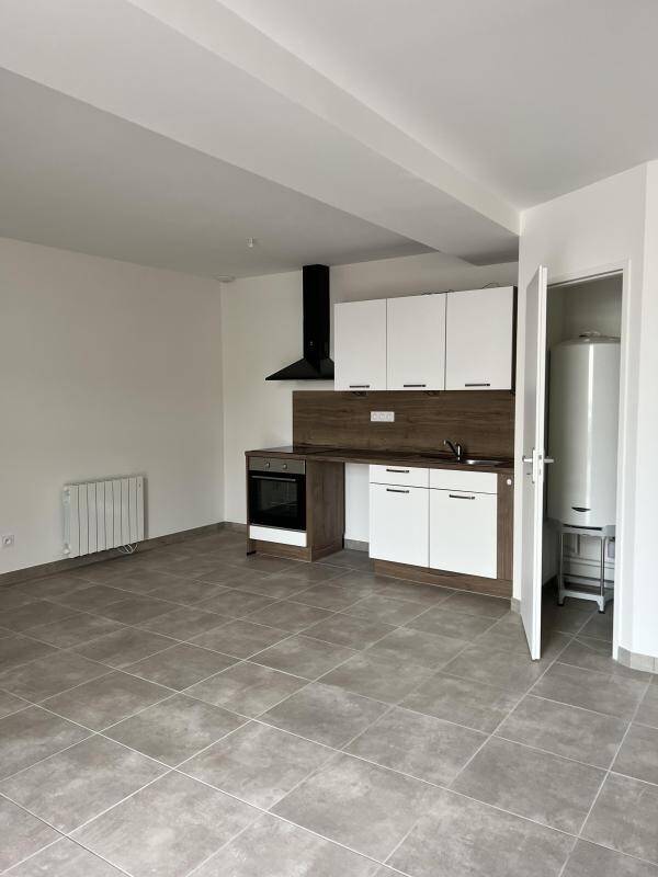 Maison à louer, 63m², NEUVILLE AUX BOIS