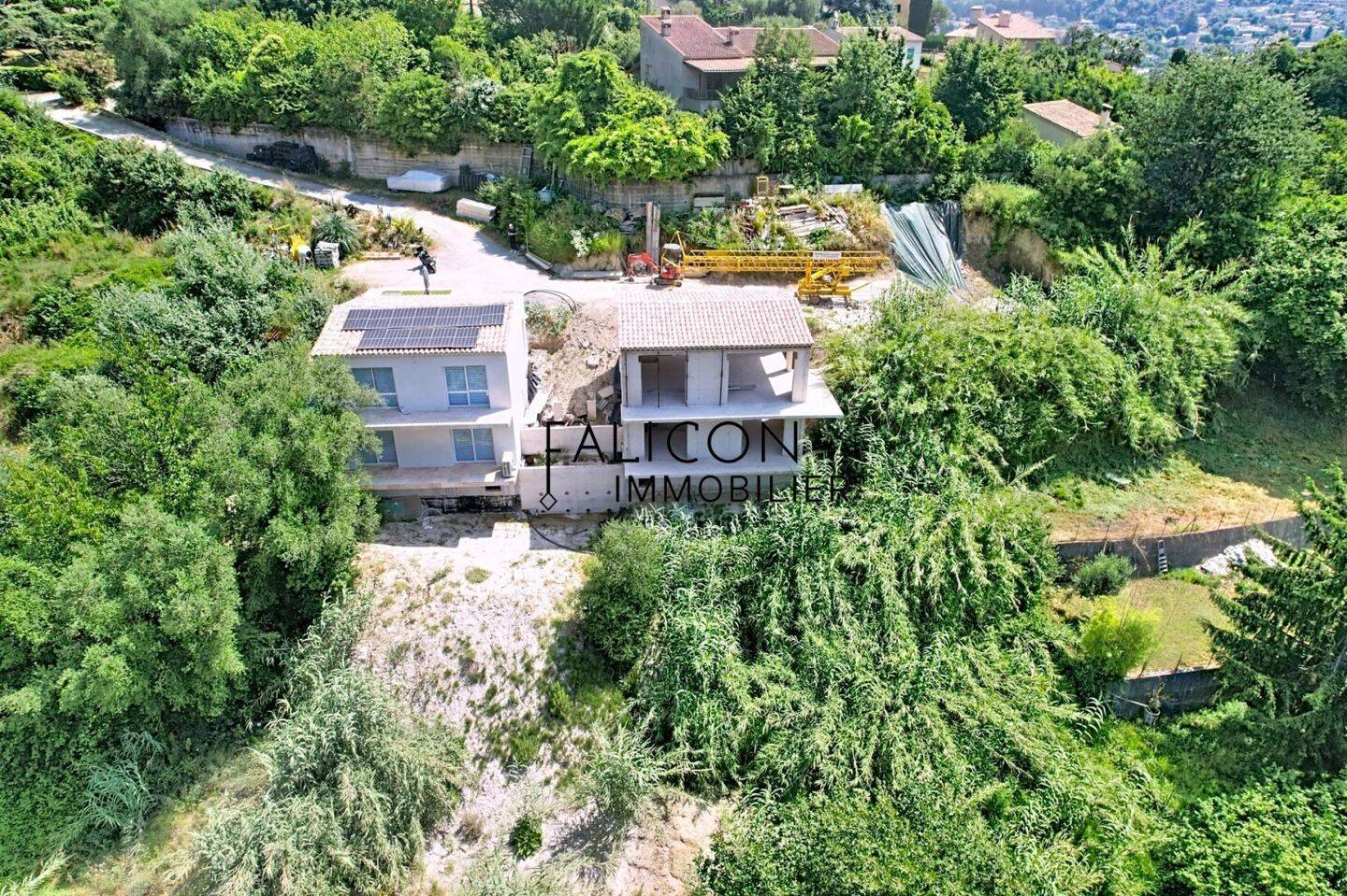 Maison à vendre, 105m², TOURRETTE LEVENS