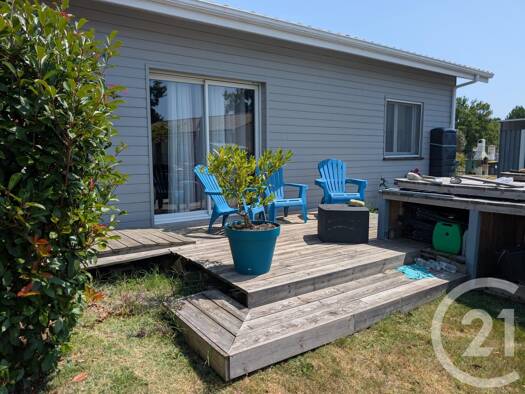 Maison à vendre 285 000 € 3 pièces 2 chambres 78 m² 542 m² de terrain Hourtin 33990