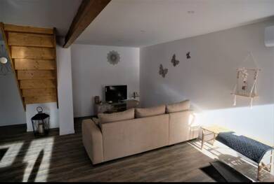 Maison à louer - Neuf 950 € 3 pièces 2 chambres 400 m² 100 m² de terrain Pouzols Minervois 11120