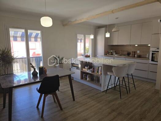 Appartement à vendre 176 000 € 3 pièces 2 chambres 80 m² Étage 2/2 Nord Elne 66200